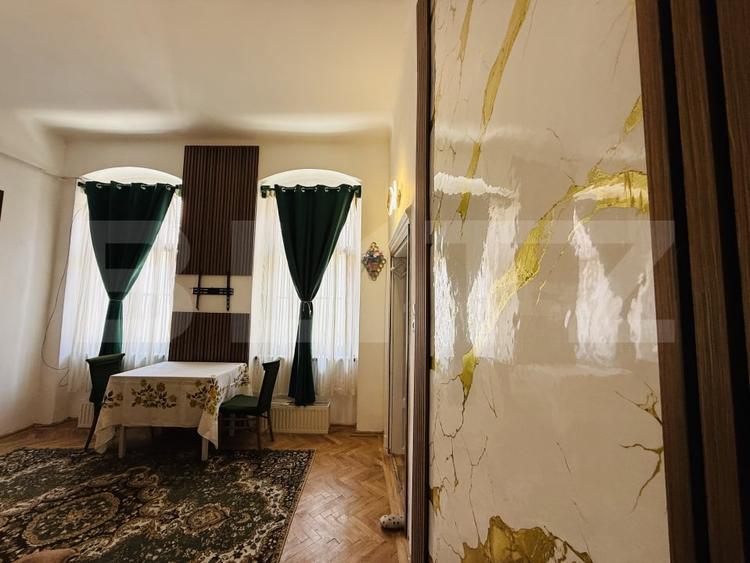 Garsonieră spațioasă, tip duplex, în centrul istoric al Brașovului - 5
