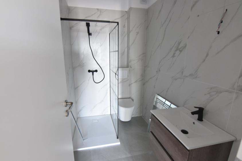 Apartament cu 2 camere decomandat în Prelungirea Ghencea