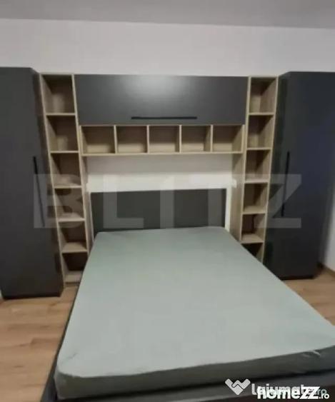 Apartament cu 3 camere decomandat în Nicolina