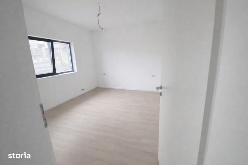 Casă cu 3 camere în Miroslava