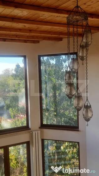 Casă cu 7 camere cu Teren 775 Mp în Cocorăștii Grind