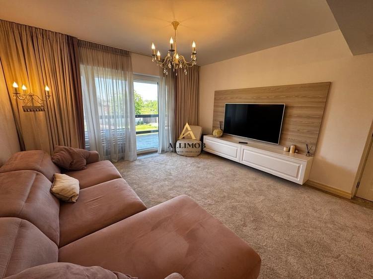 Apartament cu 4 camere decomandat în Străulești