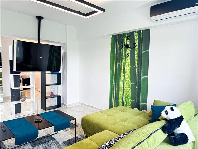 Apartament cu 3 camere decomandat, mobilat în Herăstrău