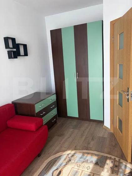 Apartament cu 2 camere decomandat, mobilat în Iris