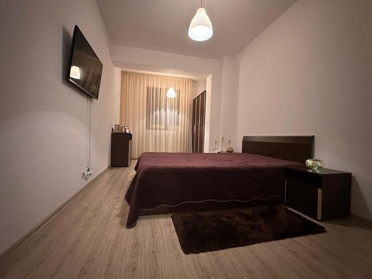 Apartament cu 3 camere decomandat, mobilat în Nord