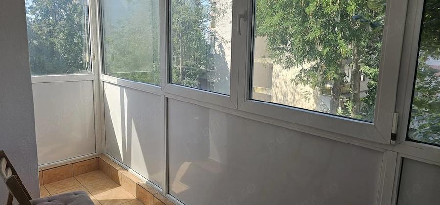 Apartament cu 2 camere decomandat în Casa de Cultură