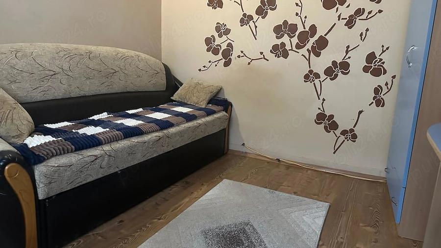 Apartament cu 2 camere decomandat în Rogerius
