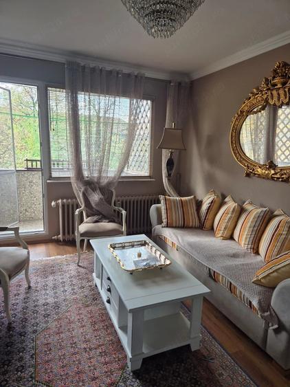 Apartament cu 2 camere semidecomandat în Take Ionescu