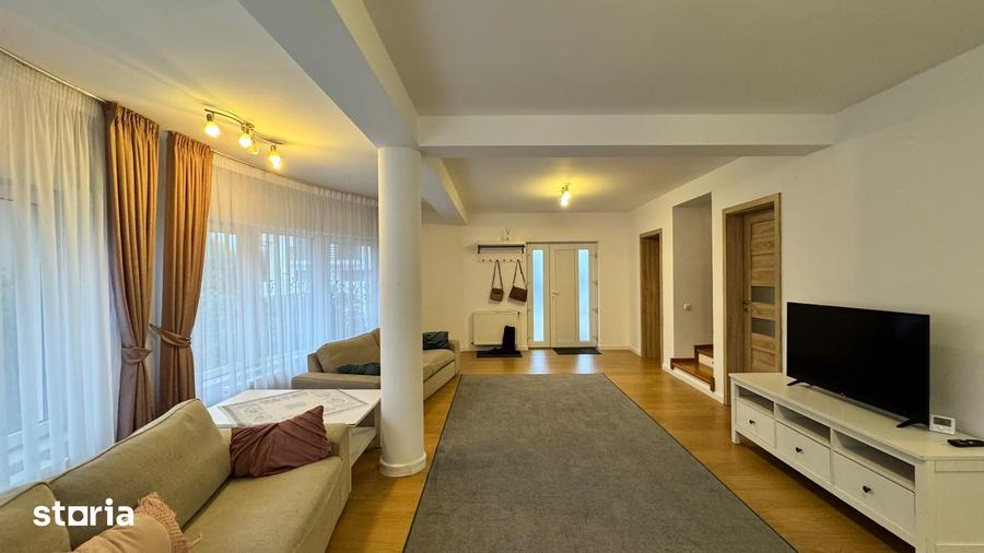 Casă cu 4 camere cu Teren 250 Mp în Tokai