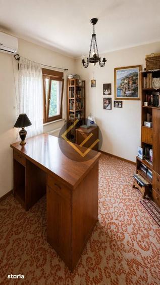 Casă cu 5 camere cu Teren 114 Mp în Vatra Luminoasă