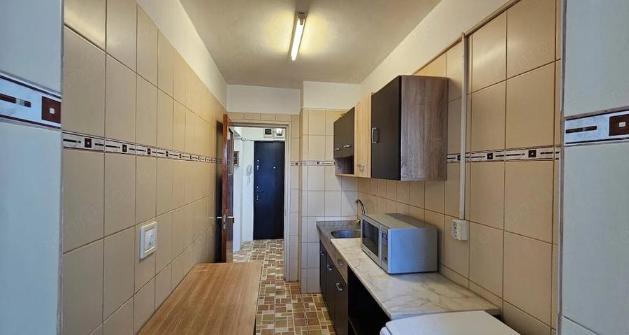 Garsonieră decomandată în Iancului