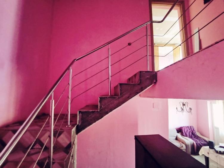 Duplex cu 8 camere cu Canalizare în Leamna de Jos