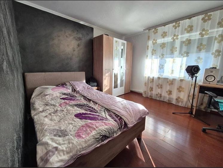 Apartament cu 3 camere decomandat în Brătianu