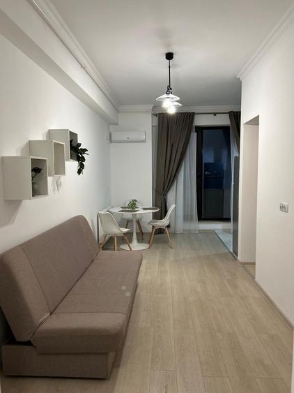 Apartament cu 2 camere semidecomandat, mobilat în Groapa