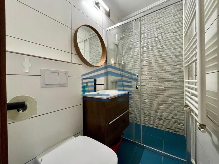 Apartament cu 3 camere decomandat, mobilat în Gării