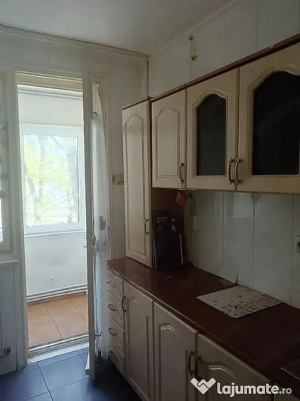 Apartament cu 2 camere semidecomandat în Ultracentral