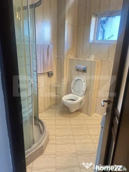 Apartament cu 3 camere semidecomandat în Bună Ziua