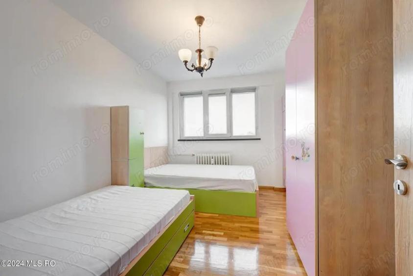 Apartament 2 camere, de inchiriat la doar 240m de statia de metrou 1 Decembrie 1 - 1