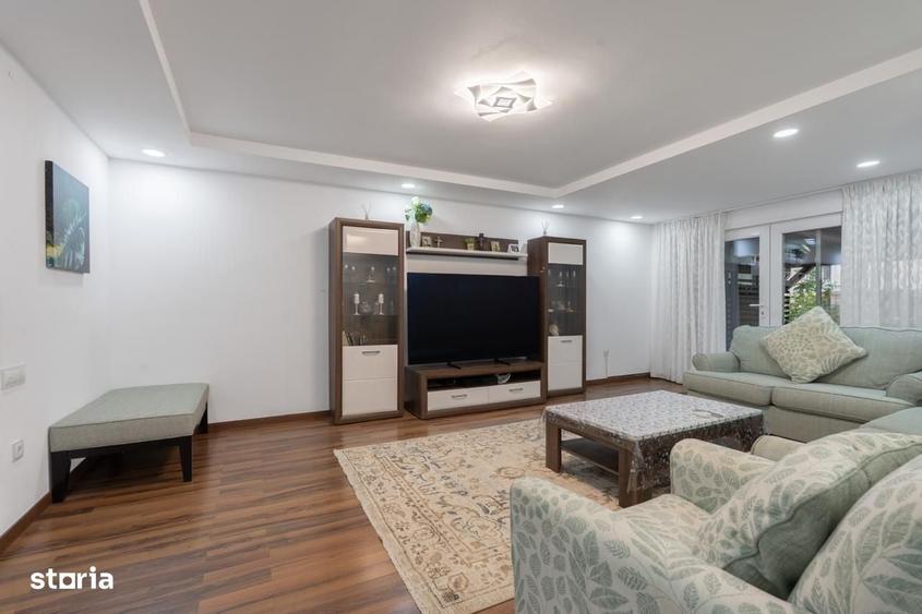 Casă cu 4 camere în Ștefăneștii de Jos
