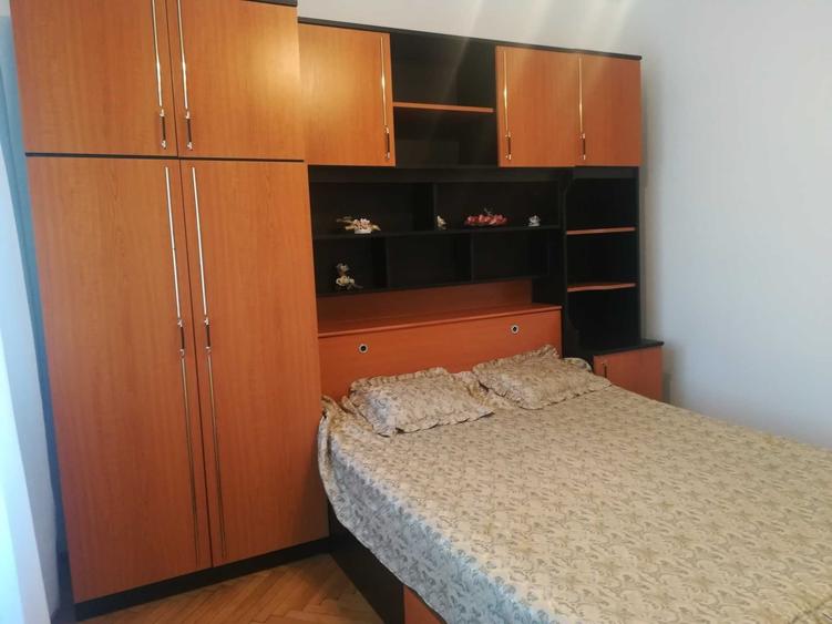 Apartament cu 2 camere decomandat în Unirii