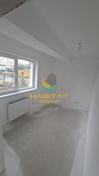 Apartament cu 3 camere decomandat în Berceni