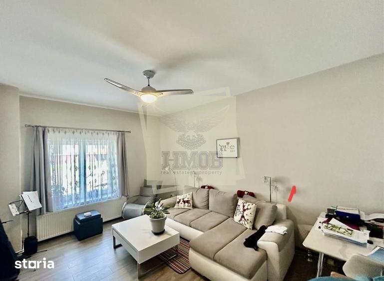 Casă cu 8 camere cu Teren 373 Mp în Lazaret