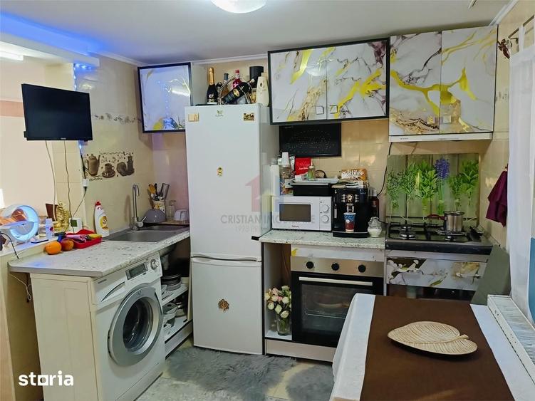Casă cu 2 camere cu Teren 100 Mp în Plantelor
