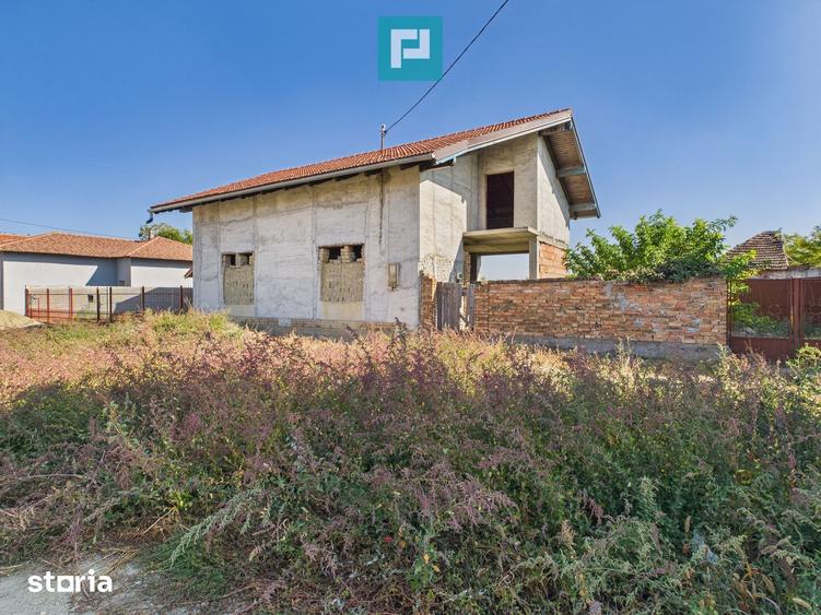 Casa la ro?u cu 4 camere de vanzare - 5