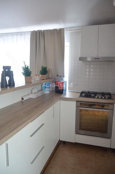 Apartament cu trei camere-Busteni
