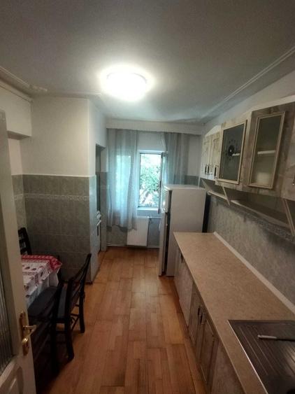 Inchiriez apartament cu 2 camere - 2