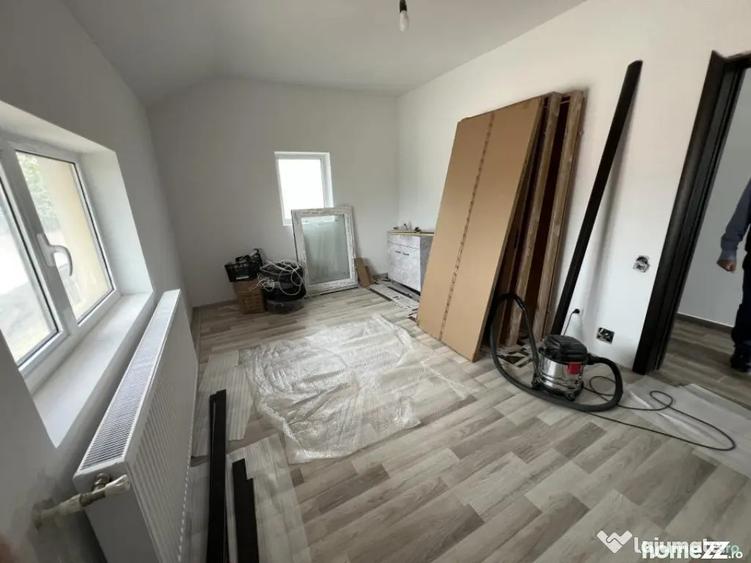 Casă cu 3 camere cu Teren 187 Mp în Brănești