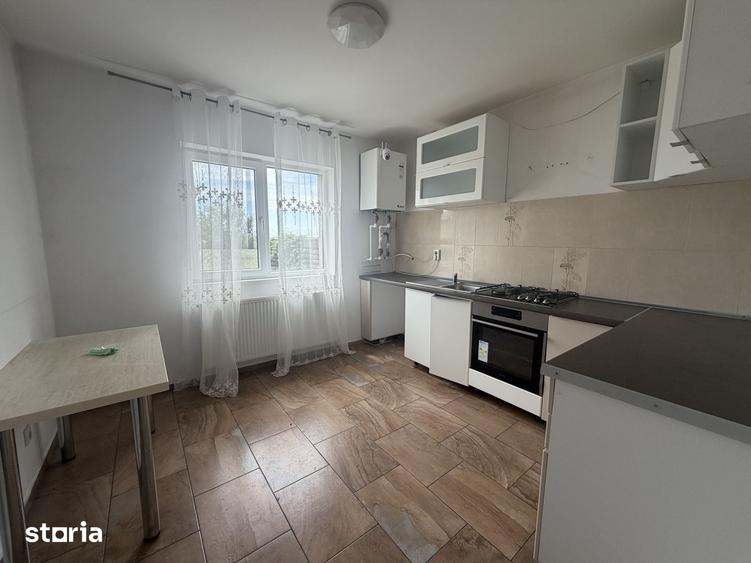 Casă cu 4 camere cu Teren 330 Mp în Clinceni