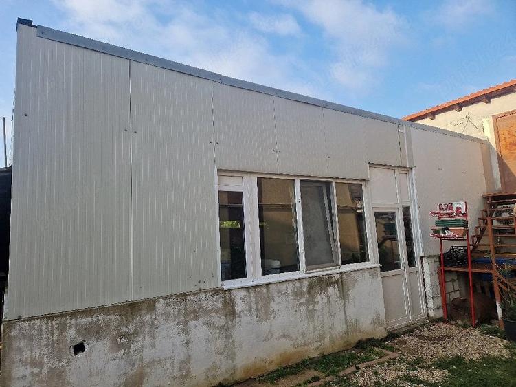 Spațiu comercial, de 60 mp, în Central