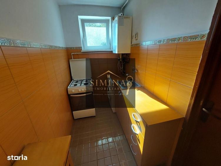 Apartament cu 2 camere decomandat în Ady