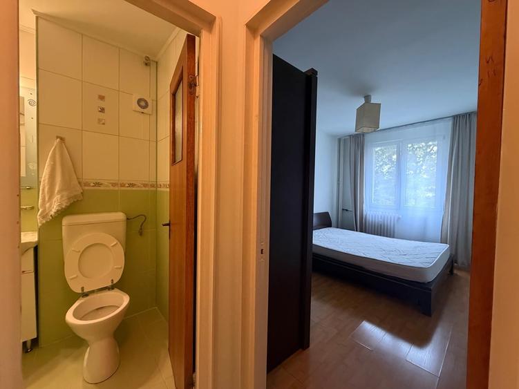 Apartament cu 2 camere semidecomandat în Titan