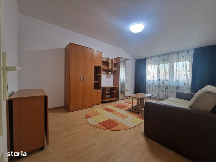 Apartament cu 2 camere decomandat în Sud
