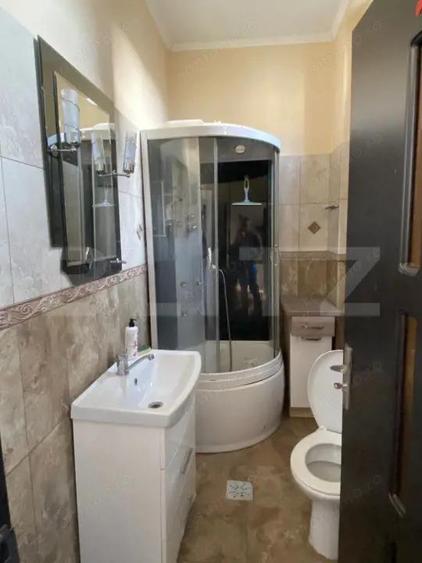Casă cu 10 camere cu Teren 414 Mp în Cetate