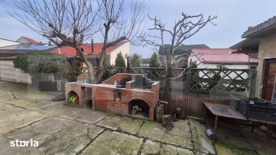 Casa 4 dormitoare, 220 mp, teren 500 mp, zona Titulescu - 16