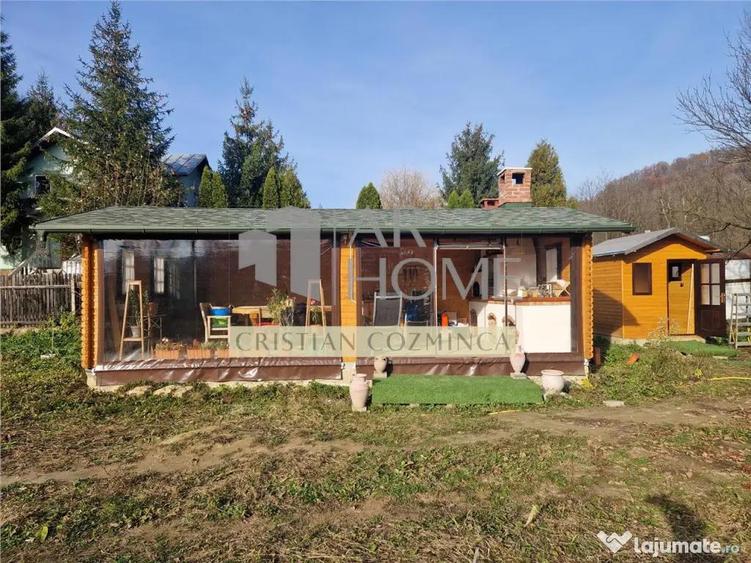 Teren de 986 mp, în Cosmina de Sus