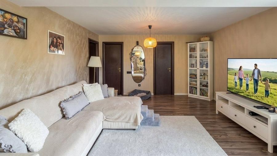Casă cu 6 camere cu Teren 400 Mp în Pantelimon