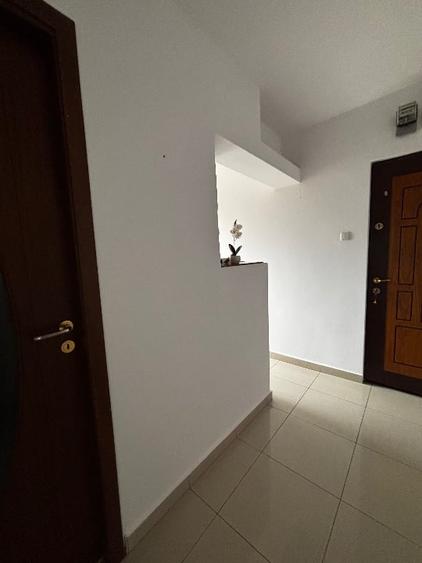 Apartament cu 2 camere nedecomandat, mobilat în Girocului