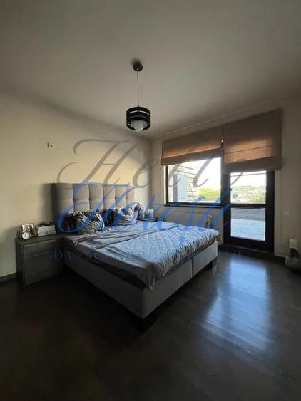 Penthouse cu 2 camere semidecomandat, mobilat în Borhanci