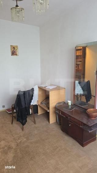 Apartament cu 2 camere decomandat în Republicii