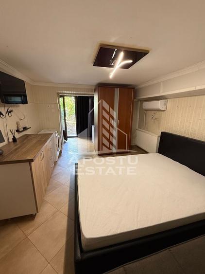 Garsonieră decomandată, mobilată în Complex Studențesc