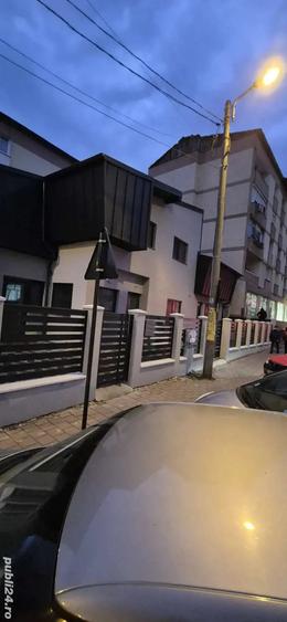 Spațiu comercial, de 280 mp, în Central
