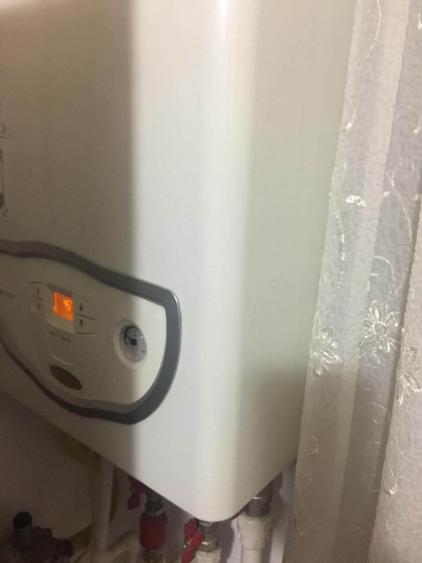 Apartament cu 2 camere decomandat în Berceni