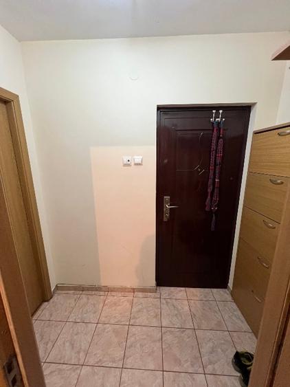 Apartament cu 2 camere decomandat, mobilat în Lețcani