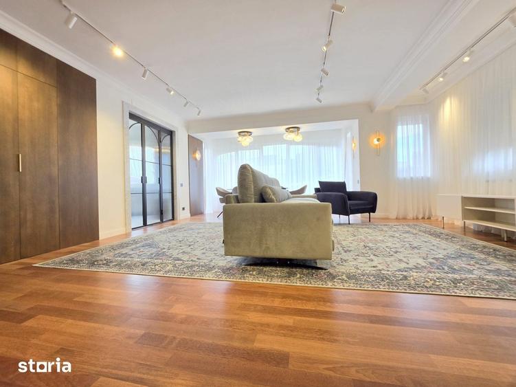 Apartament cu 3 camere în Primăverii