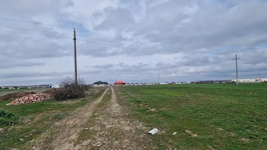 Teren de 13298 mp, în Săbăreni