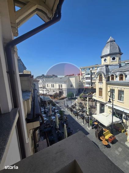 Apartament cu 6 camere semidecomandat în Ultracentral